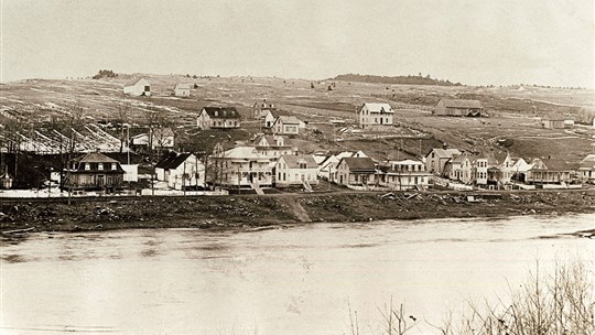 INCENDIE DÉVASTATEUR SUR LA PREMIÈRE AVENUE EN 1908