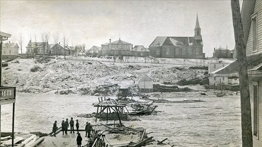 Durs lendemains après la débâcle de 1896