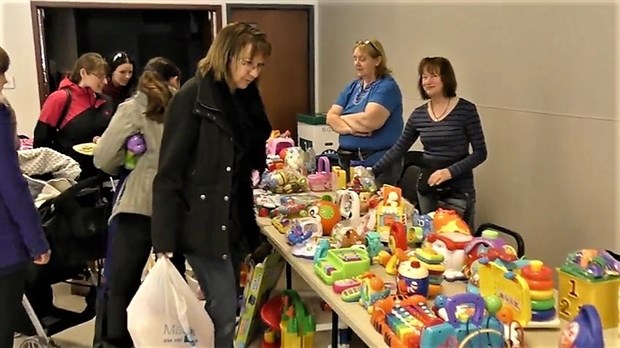 Normand DeLessard présente le Bébé Bazar 2017 de Notre-Dame-des-Pins