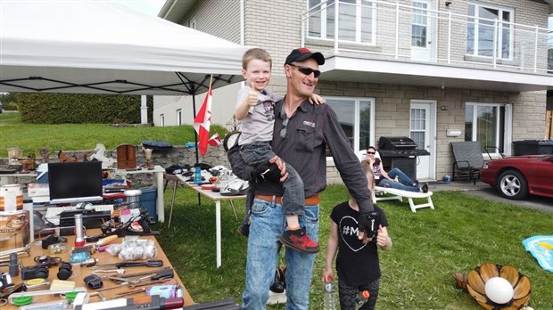 Normand DeLessard présente la ventes de garage de Saint-Georges 2019