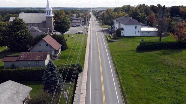 Normand DeLessard présente Sainte-Clotilde vue du ciel